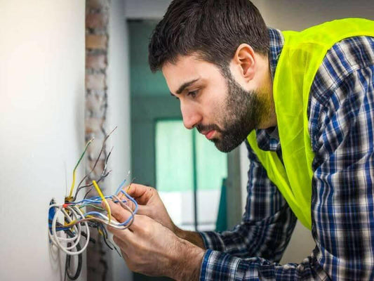 Electrician Service Business Plan - BPlanMaker